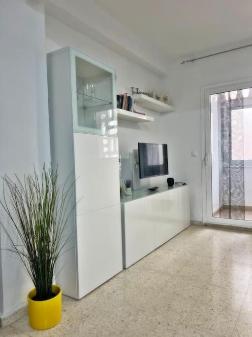 Magnifico Apartamento En El Centro De فوينخيرولا المظهر الخارجي الصورة