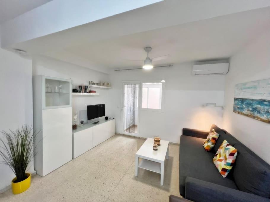 Magnifico Apartamento En El Centro De فوينخيرولا المظهر الخارجي الصورة
